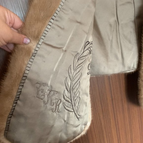 Vintage Mink Fur Capelet Wrap - Picture 6 of 7